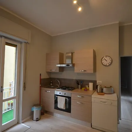 Сasa de vacaciones Varennahouse - Oliviahouse Varenna