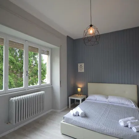 Сasa de vacaciones Varennahouse - Oliviahouse